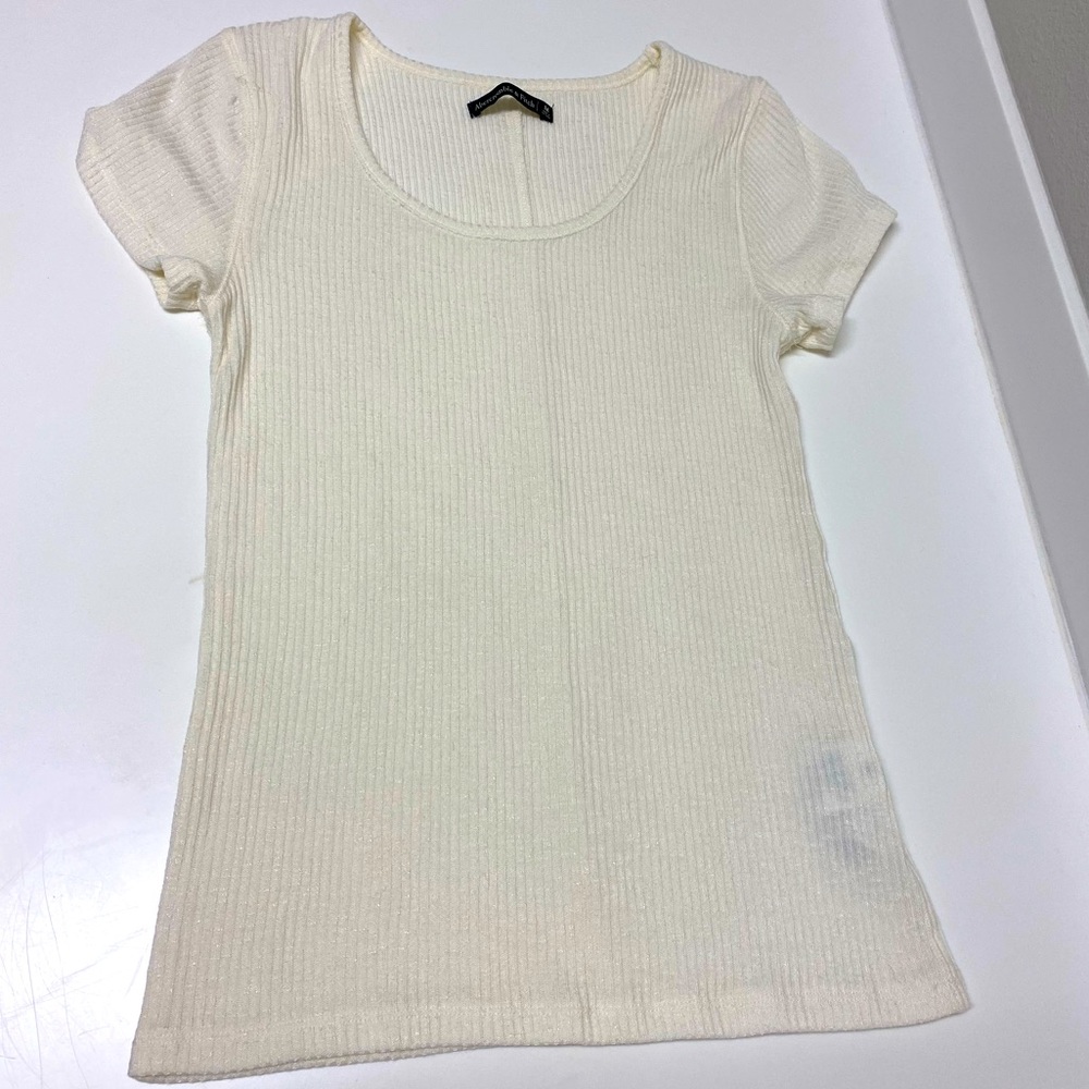 Abercrombie tee